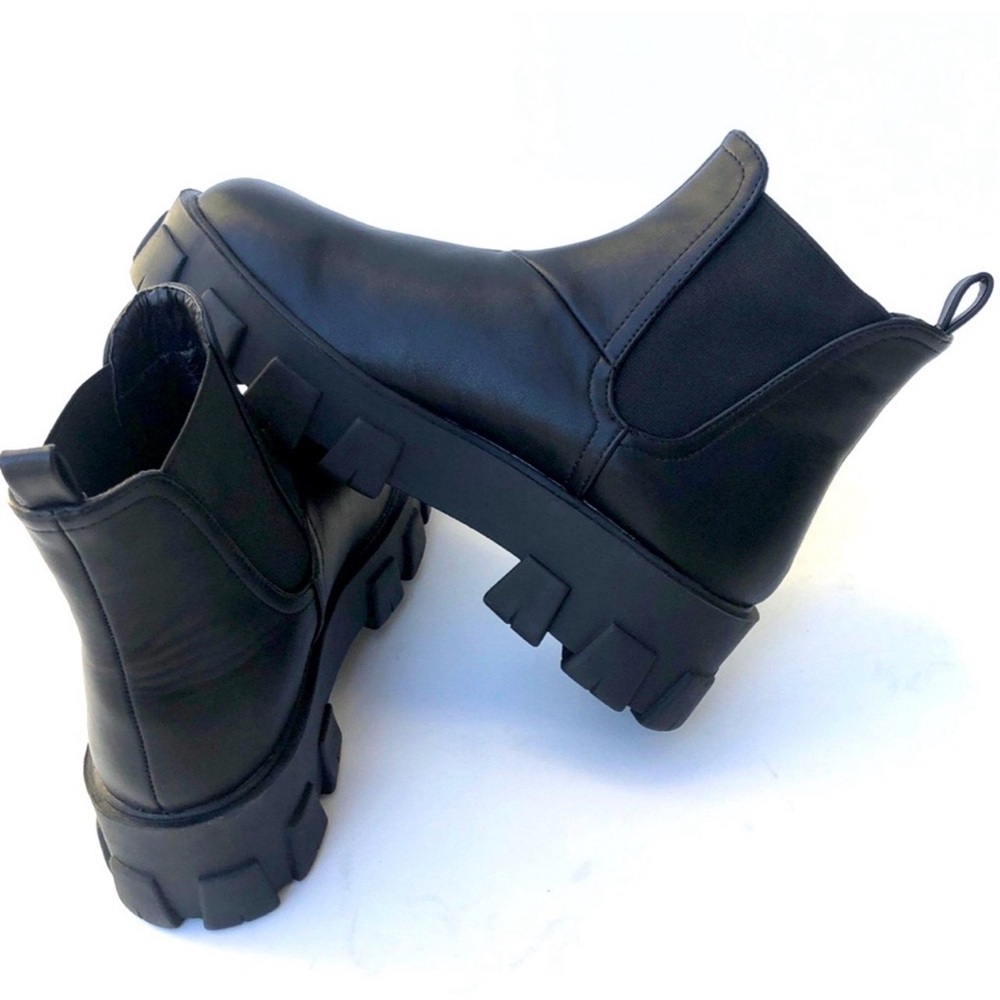 Billini Black Chunky Chelsea Lug Ankle Boots